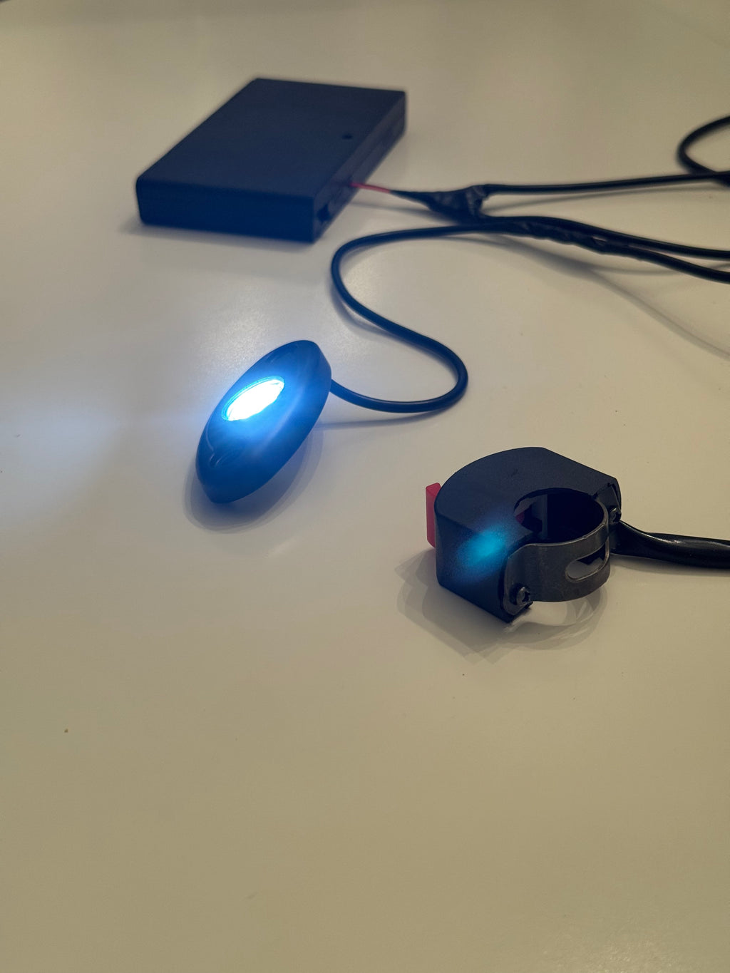 Battery Powered Rock Light